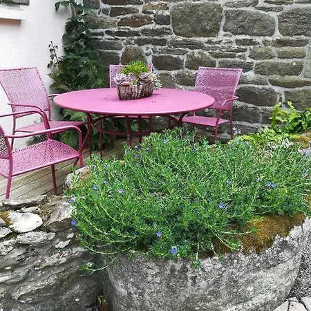 Chez Herveline Le Fer Bed & Breakfast *