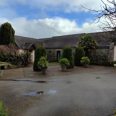 Chez Herveline Le Fer Bed & Breakfast *